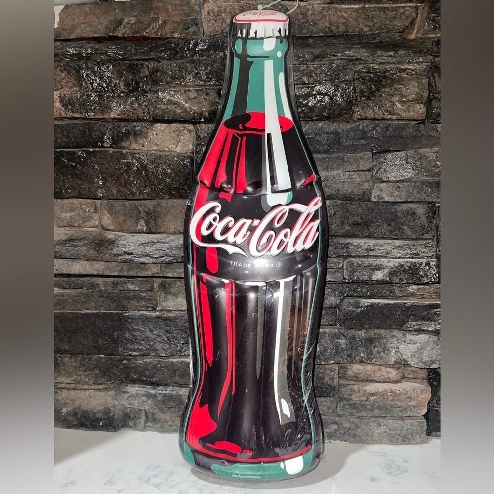 NEW ✨COCA COLA 🥤 wall DECORATION aluminum